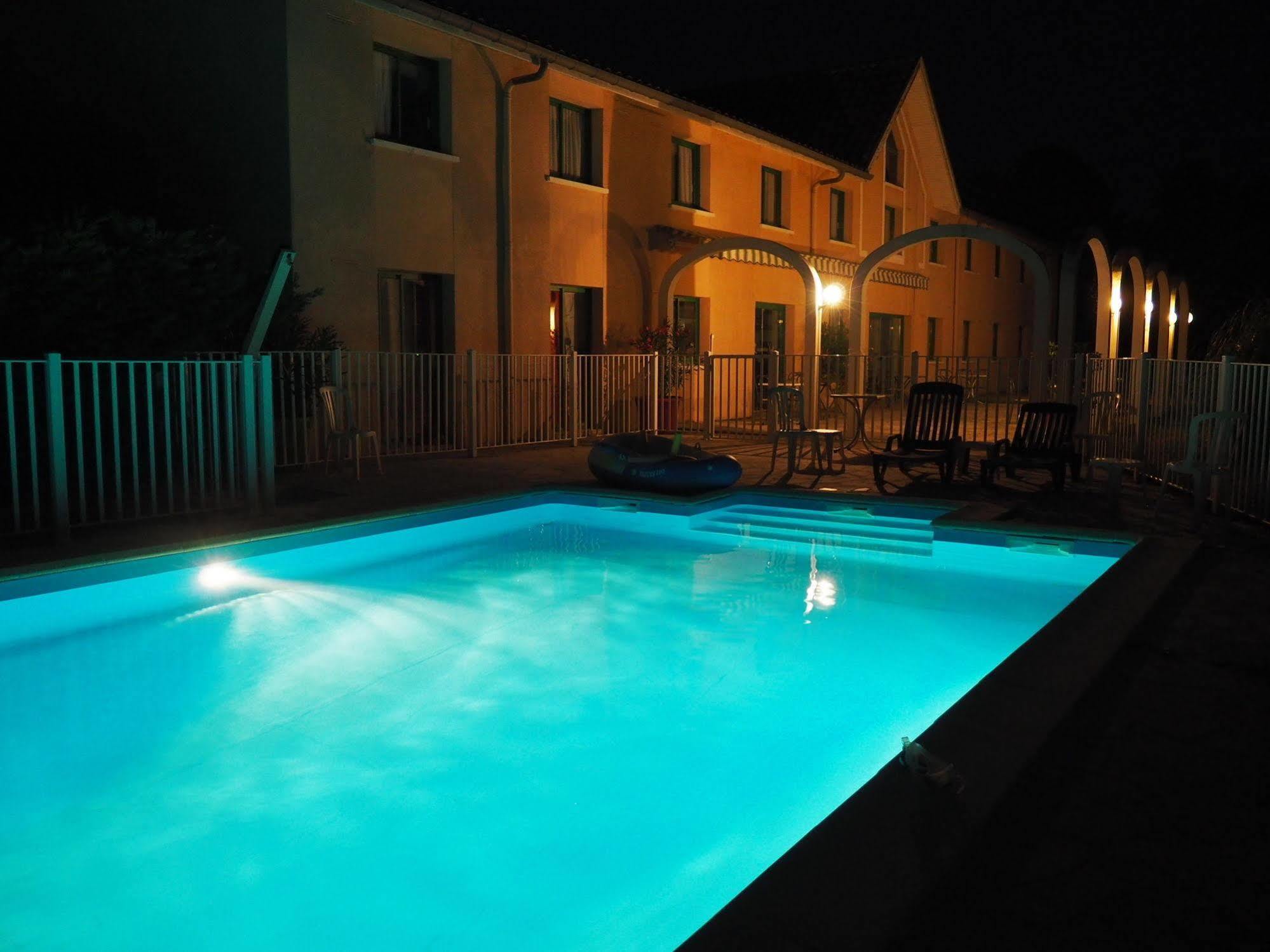 N'Atura Hotel Aire-sur-l'Adour Exterior photo